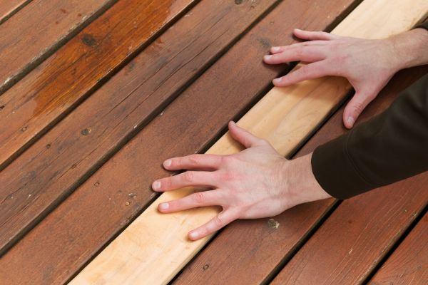 Deck Board Repair in Knoxville