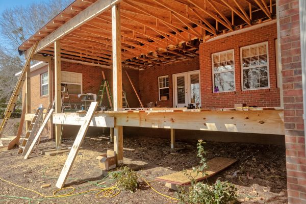 Cost of Porch Columns Installation in Knoxville