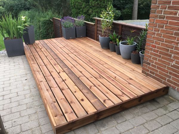 Platform Deck Installation in Knoxville