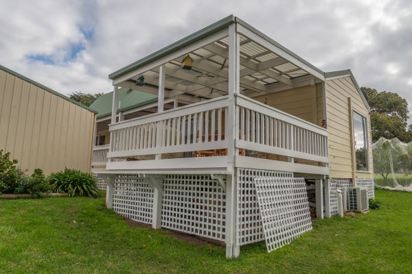 Cost of Deck Lattice Repair in Knoxville